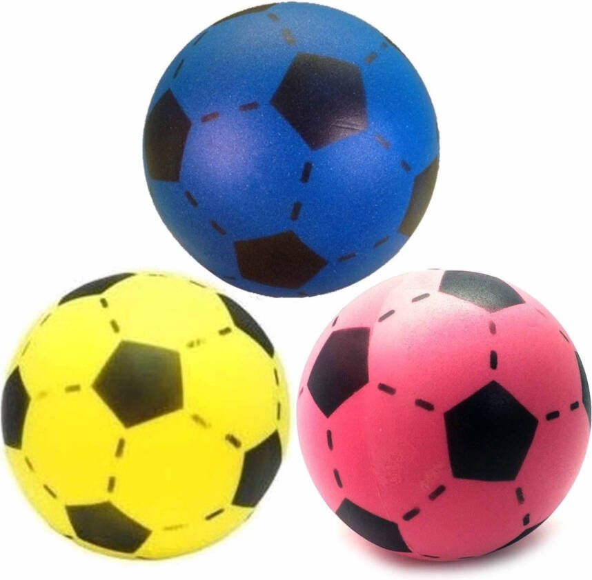 Bellatio Decorations Speelgoed Set Van 3x Stuks Foam Soft Voetballen In 3x Verschillende Kleuren 20 Cm Voetballen