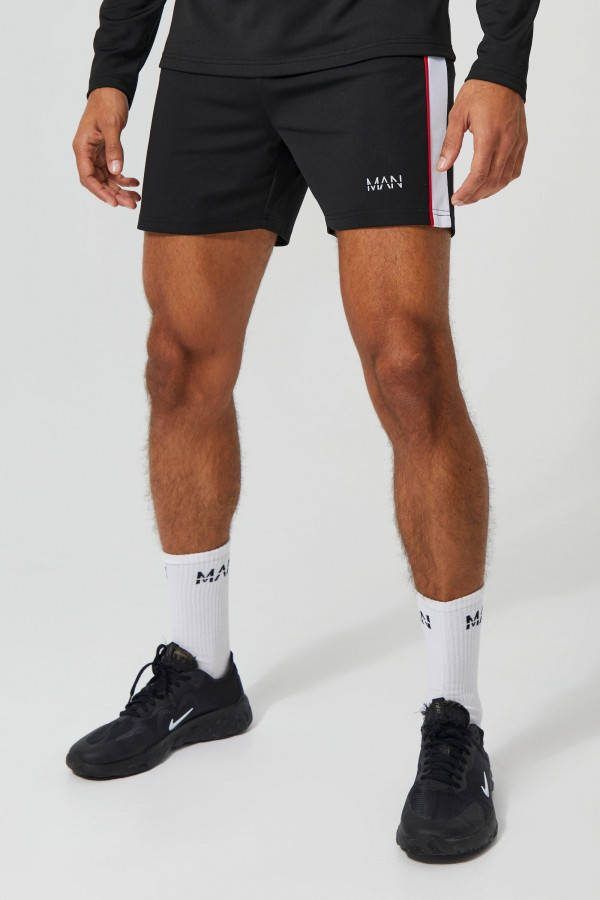 boohoo Man Active Performance Voetbal Shorts, Black