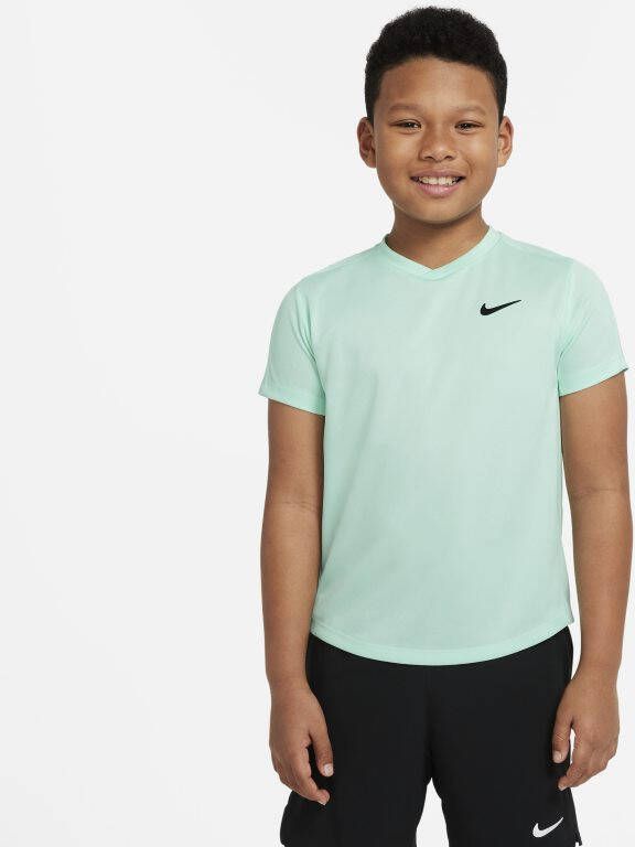 Nike Court Dri FIT Victory Tennistop met korte mouwen voor jongens Groen