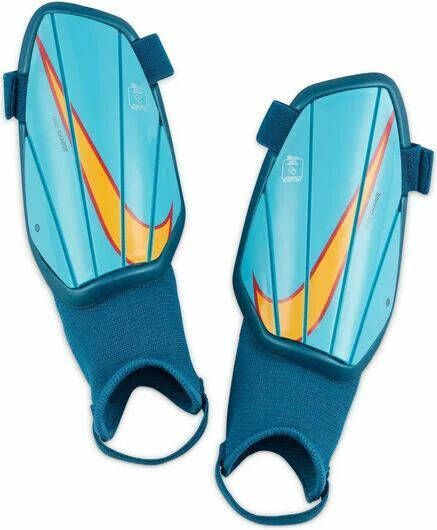 Nike charge kids' soccer shin guard