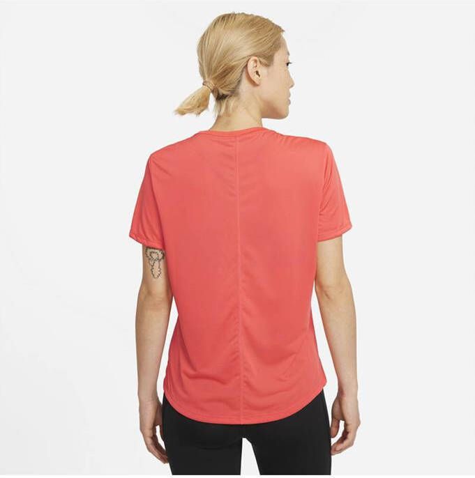 Nike Dri fit one stand