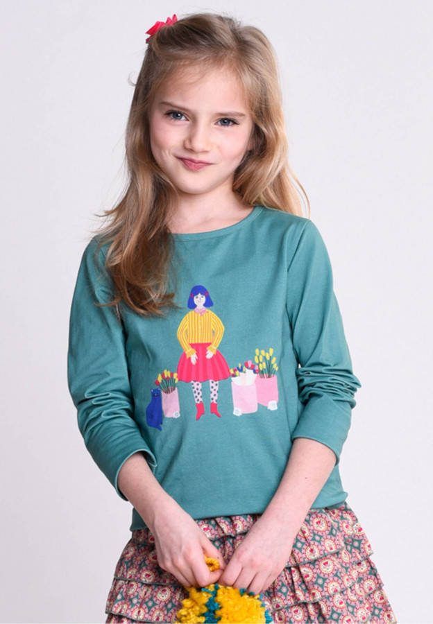 Room Seven Oilily Tala t shirt 65 solid with placement girl with flower